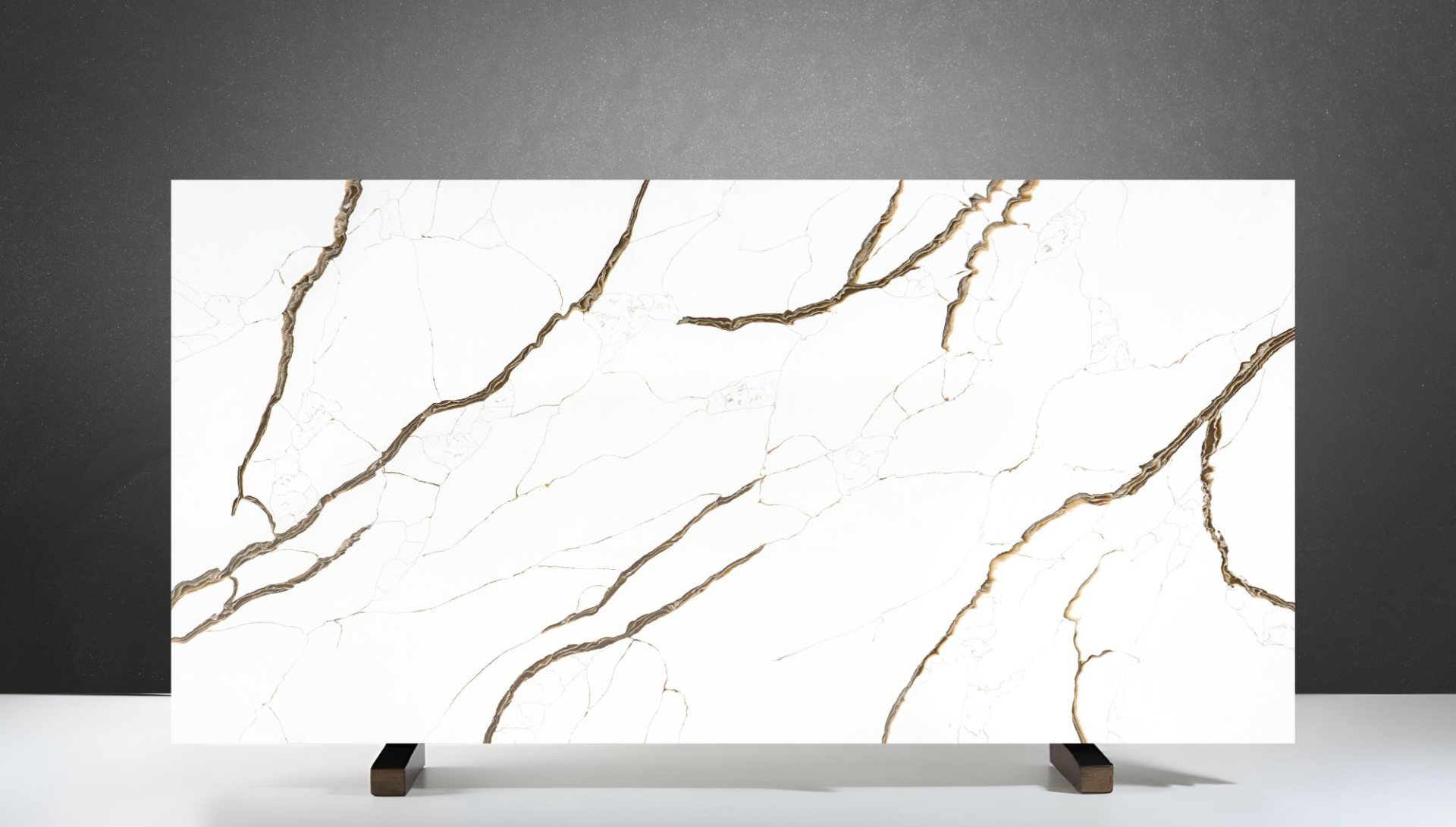 LUMINOUS GOLD slab